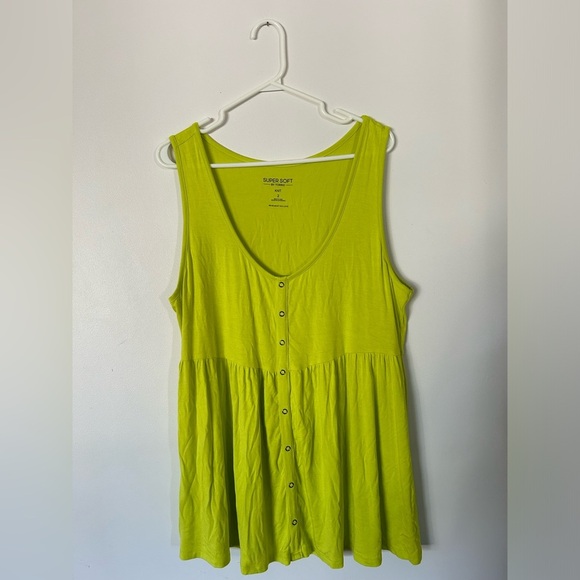 Torrid Babydoll Super Soft Scoop Neck Button-Front Tank Size 2 - Picture 5 of 9